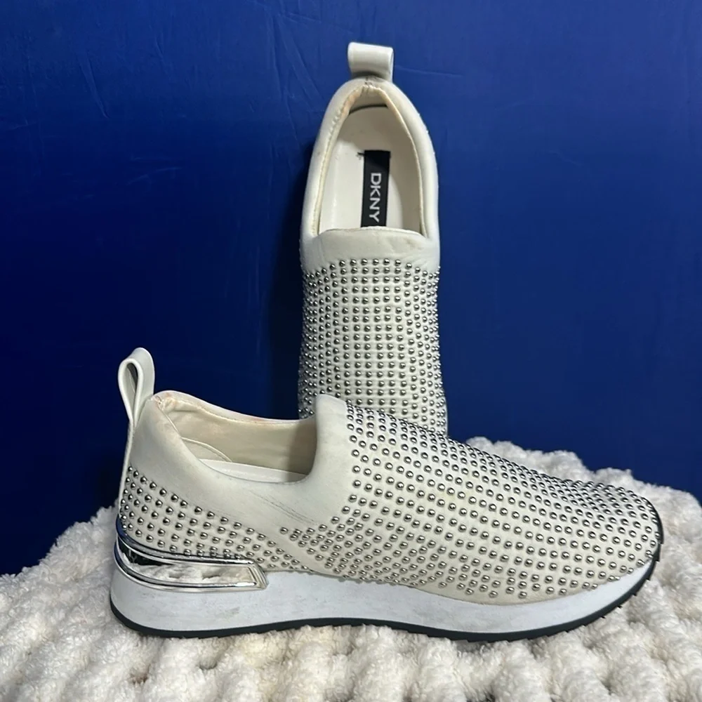 DKNY Women’s Size 5.5 Marel All Over Studded Slip-On Sneakers